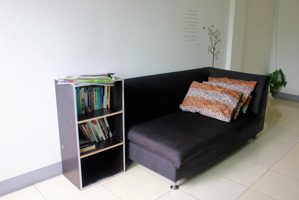 Cm City Hostel Chiang Mai Dış mekan fotoğraf