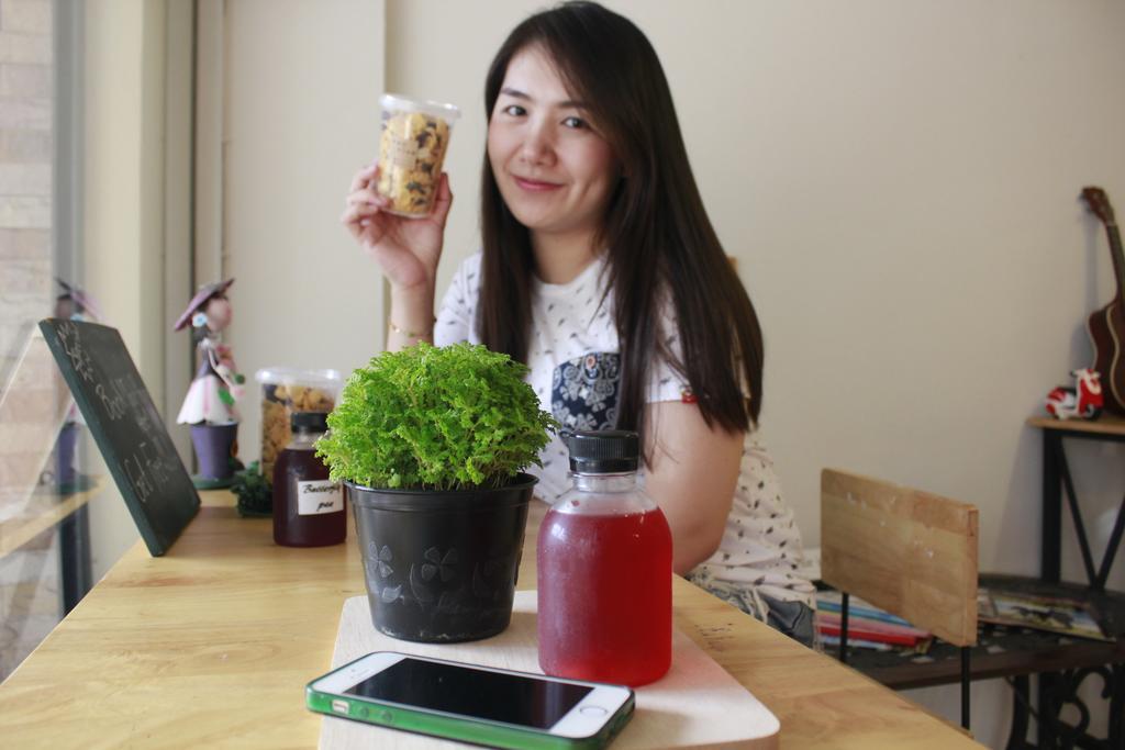 Cm City Hostel Chiang Mai Dış mekan fotoğraf
