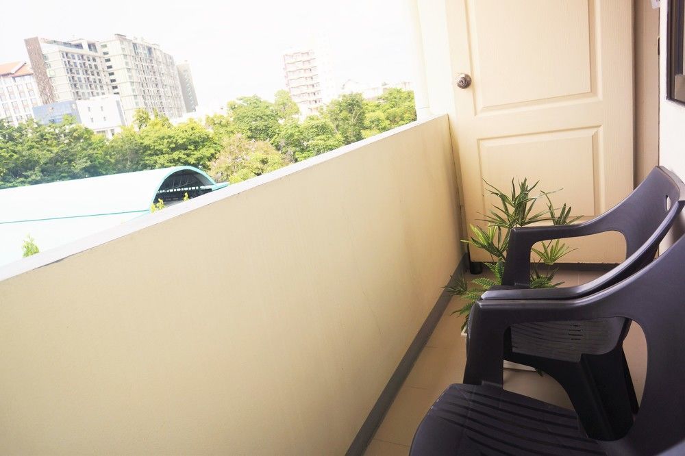 Cm City Hostel Chiang Mai Dış mekan fotoğraf