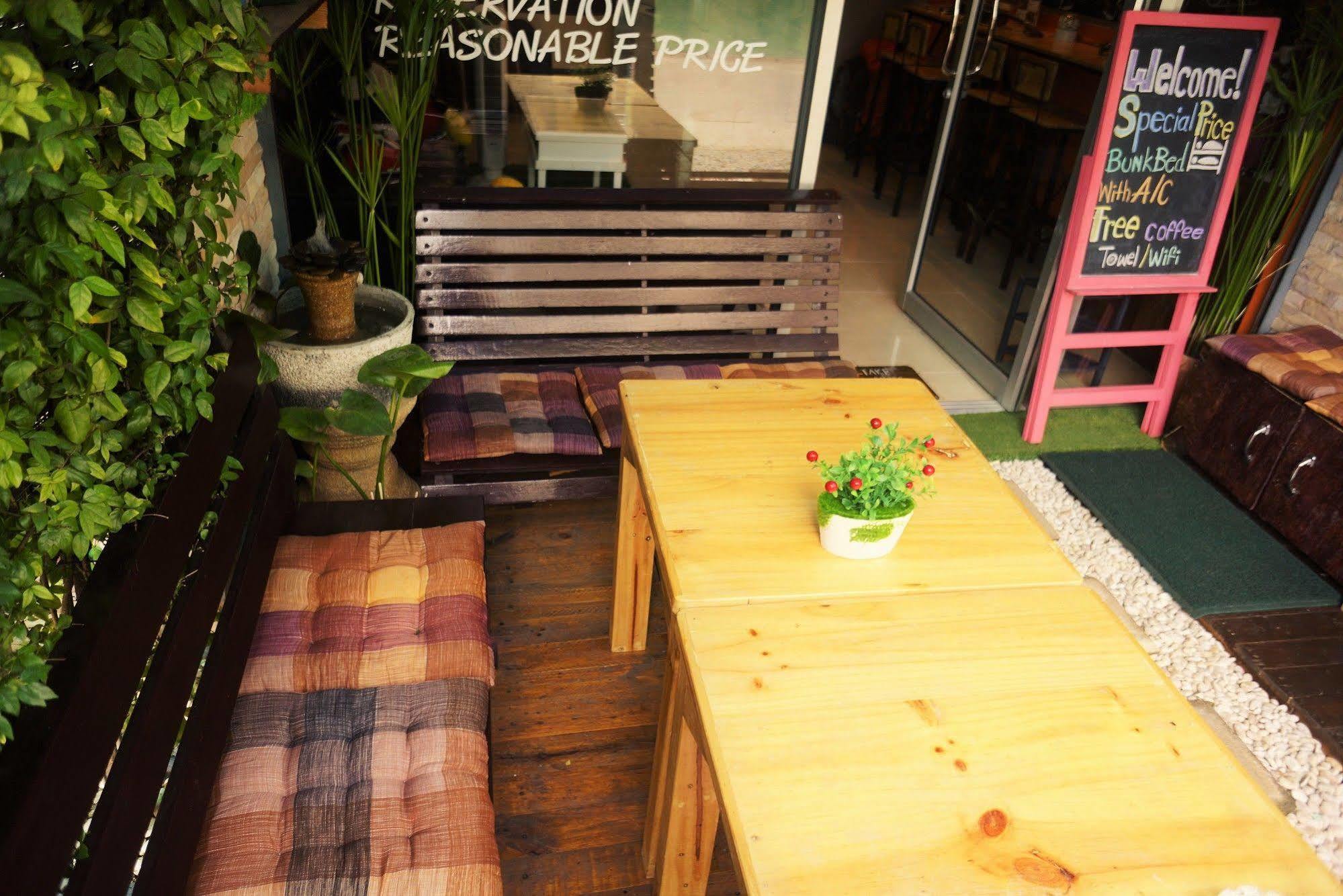 Cm City Hostel Chiang Mai Dış mekan fotoğraf