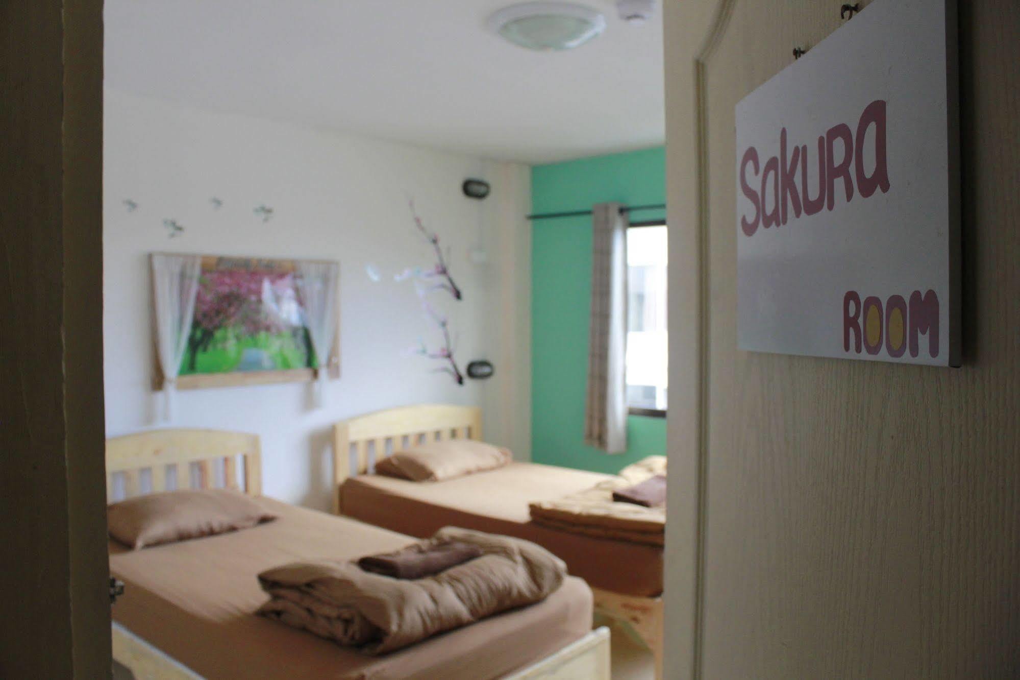 Cm City Hostel Chiang Mai Dış mekan fotoğraf