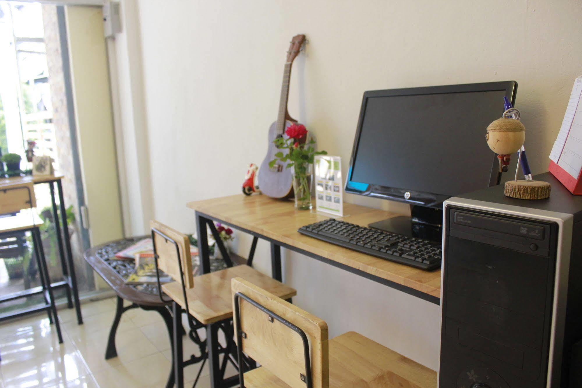 Cm City Hostel Chiang Mai Dış mekan fotoğraf